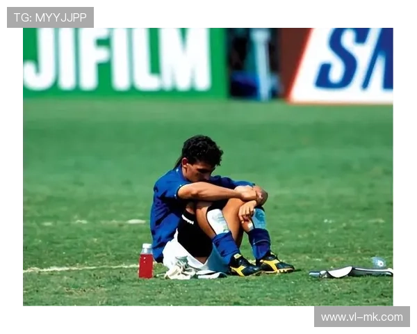 足球球星引领潮流，盘点那些闪耀全球足坛的传奇人物与成就