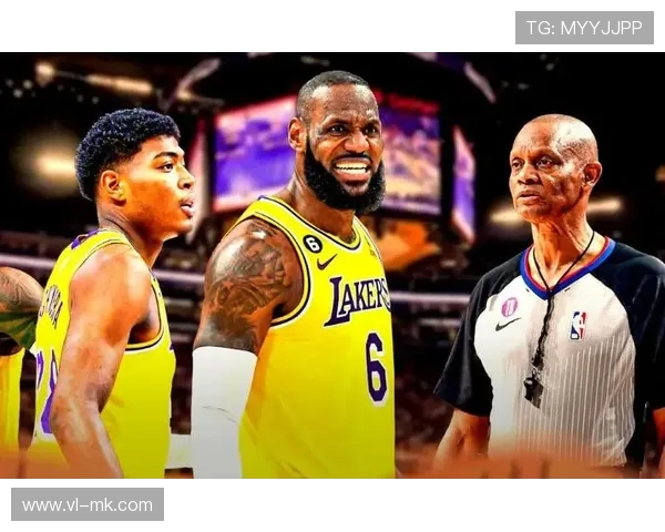 足球顶级球星与普通球星成长路径与影响力的深度比较